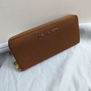 Michael Kors Large Zip Around Wallet